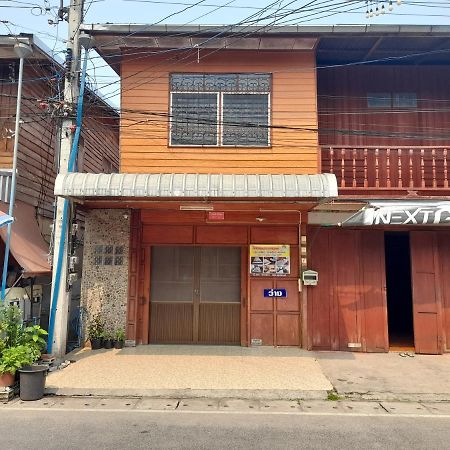 Hotel Hom Steay Yai สฤษดิ์ Chiang Khan Esterno foto